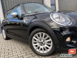 Mini Cooper bei Sportwagen.expert - Abbildung (5 / 15)