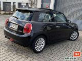 Mini Cooper bei Sportwagen.expert - Abbildung (10 / 15)