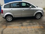 Audi A2 bei Sportwagen.expert - Abbildung (4 / 10)