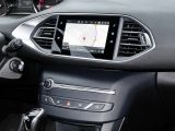 Peugeot 308 bei Sportwagen.expert - Abbildung (6 / 15)