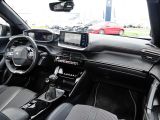 Peugeot 2008 bei Sportwagen.expert - Abbildung (5 / 15)