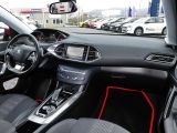 Peugeot 308 bei Sportwagen.expert - Abbildung (5 / 15)