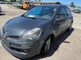 Renault Clio bei Sportwagen.expert - Abbildung (4 / 10)