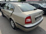 Skoda Octavia bei Sportwagen.expert - Abbildung (9 / 10) Skoda Octavia bei Sportwagen.expert - Abbildung (9 / 10)