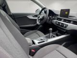 Audi A4 bei Sportwagen.expert - Abbildung (14 / 15)