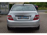 Mercedes-Benz C-Klasse bei Sportwagen.expert - Abbildung (6 / 15)