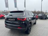 Jeep Compass bei Sportwagen.expert - Abbildung (8 / 9)