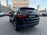 Jeep Compass bei Sportwagen.expert - Abbildung (5 / 13)