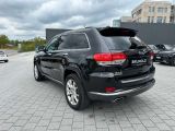 Jeep Grand Cherokee bei Sportwagen.expert - Abbildung (5 / 9)
