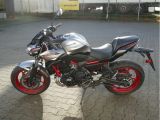 Kawasaki Z 650 bei Sportwagen.expert - Abbildung (14 / 15)