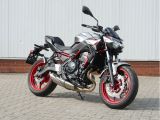 Kawasaki Z 650 bei Sportwagen.expert - Abbildung (2 / 15)