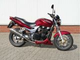 Kawasaki ZR-7 bei Sportwagen.expert - Abbildung (3 / 15)
