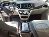 Chrysler Pacifica bei Sportwagen.expert - Abbildung (14 / 15)