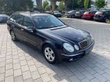 Mercedes-Benz E-Klasse bei Sportwagen.expert - Abbildung (7 / 15)