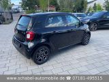 Opel Meriva bei Sportwagen.expert - Abbildung (6 / 15)