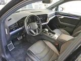 VW Touareg bei Sportwagen.expert - Abbildung (3 / 4)