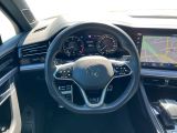 VW Touareg bei Sportwagen.expert - Abbildung (12 / 15)