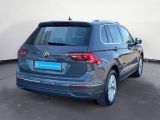 VW Tiguan bei Sportwagen.expert - Abbildung (5 / 15)