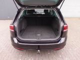 VW Passat bei Sportwagen.expert - Abbildung (11 / 15)
