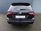 VW Tiguan Allspace bei Sportwagen.expert - Abbildung (11 / 15)