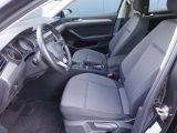 VW Passat bei Sportwagen.expert - Abbildung (3 / 15)