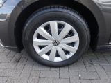 VW Passat bei Sportwagen.expert - Abbildung (8 / 15)