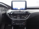 Ford Kuga bei Sportwagen.expert - Abbildung (8 / 15)