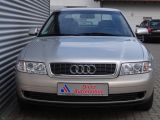 Audi A4 bei Sportwagen.expert - Abbildung (3 / 10)