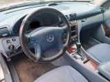 Mercedes-Benz C-Klasse bei Sportwagen.expert - Abbildung (7 / 9)