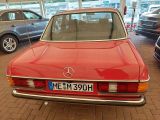 Mercedes-Benz 200 bei Sportwagen.expert - Abbildung (6 / 15)