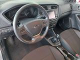 Hyundai i20 bei Sportwagen.expert - Abbildung (11 / 12)