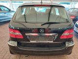Mercedes-Benz B-Klasse bei Sportwagen.expert - Abbildung (5 / 15)