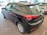 Hyundai i20 bei Sportwagen.expert - Abbildung (6 / 14)