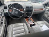 VW Touareg bei Sportwagen.expert - Abbildung (9 / 12)