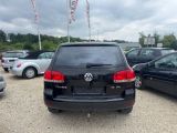 VW Touareg bei Sportwagen.expert - Abbildung (6 / 12)