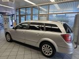 Opel Astra bei Sportwagen.expert - Abbildung (14 / 15)