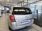 Opel Zafira bei Sportwagen.expert - Abbildung (8 / 15)