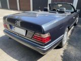 Mercedes-Benz E 320 E320 Cabrio W124 Final Edition bei Sportwagen.expert - Abbildung (5 / 15)