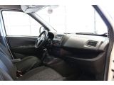 Opel Combo bei Sportwagen.expert - Abbildung (10 / 15)