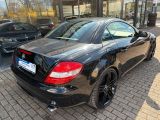 Mercedes-Benz SLK-Klasse bei Sportwagen.expert - Abbildung (4 / 13)