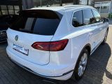 VW Touareg bei Sportwagen.expert - Abbildung (3 / 15)