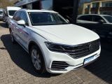 VW Touareg bei Sportwagen.expert - Abbildung (4 / 15)