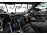 Porsche Taycan bei Sportwagen.expert - Abbildung (3 / 15)