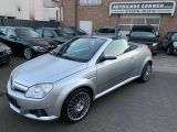Opel Tigra bei Sportwagen.expert - Abbildung (7 / 15)