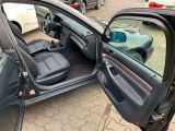 Audi A4 bei Sportwagen.expert - Abbildung (5 / 15)