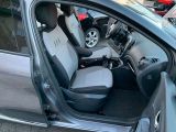 Renault Captur bei Sportwagen.expert - Abbildung (9 / 15)