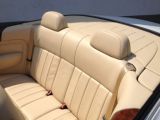 Bentley Azure bei Sportwagen.expert - Abbildung (6 / 15)