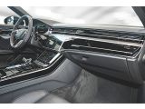 Audi A8 bei Sportwagen.expert - Abbildung (8 / 15)