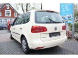 VW Touran bei Sportwagen.expert - Abbildung (8 / 15)