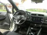 Nissan Leaf bei Sportwagen.expert - Abbildung (4 / 15)